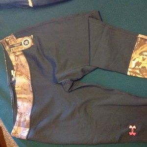 Under Armour infared hunting leggings